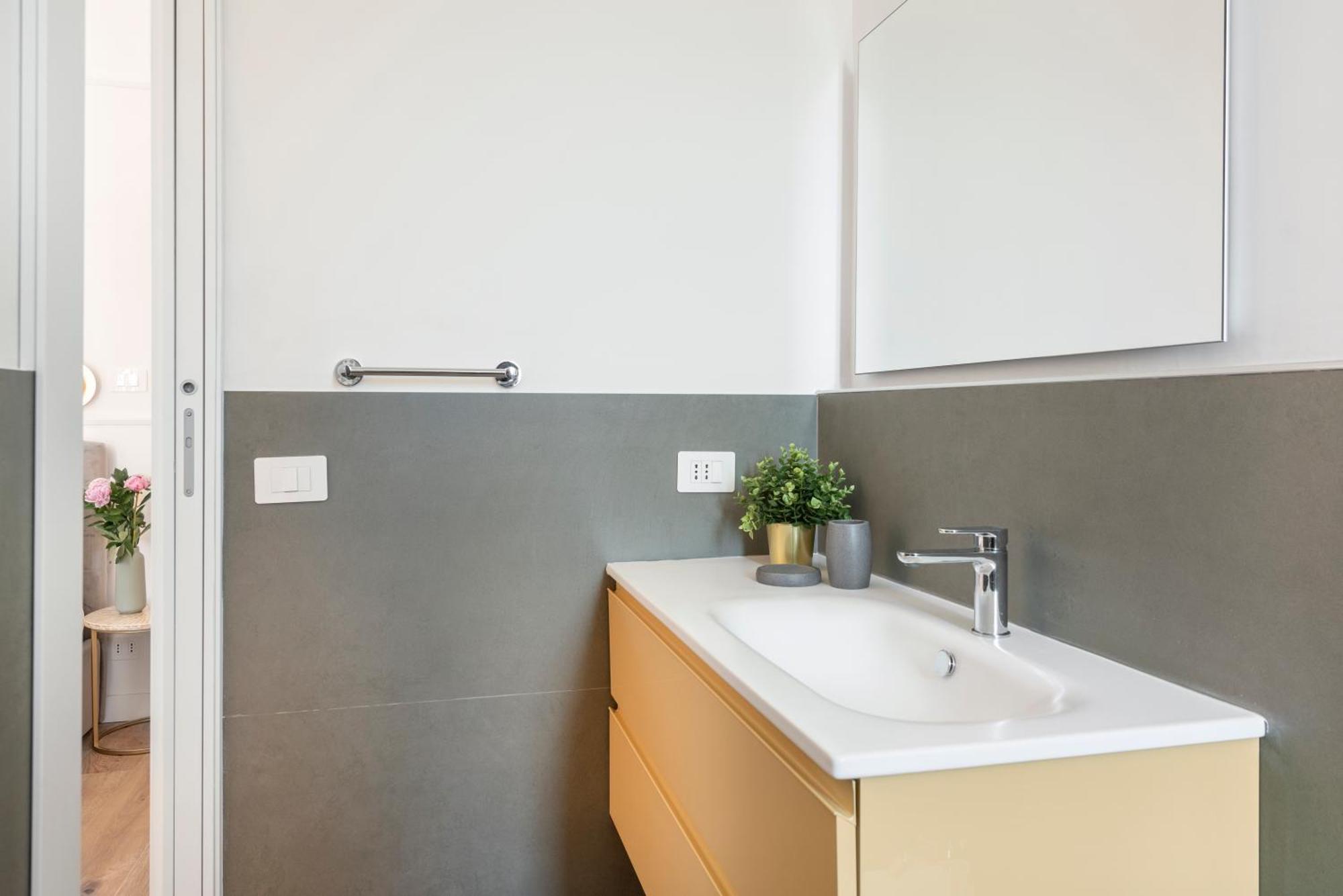White Flat 60 -san Lorenzo- Lejlighed *